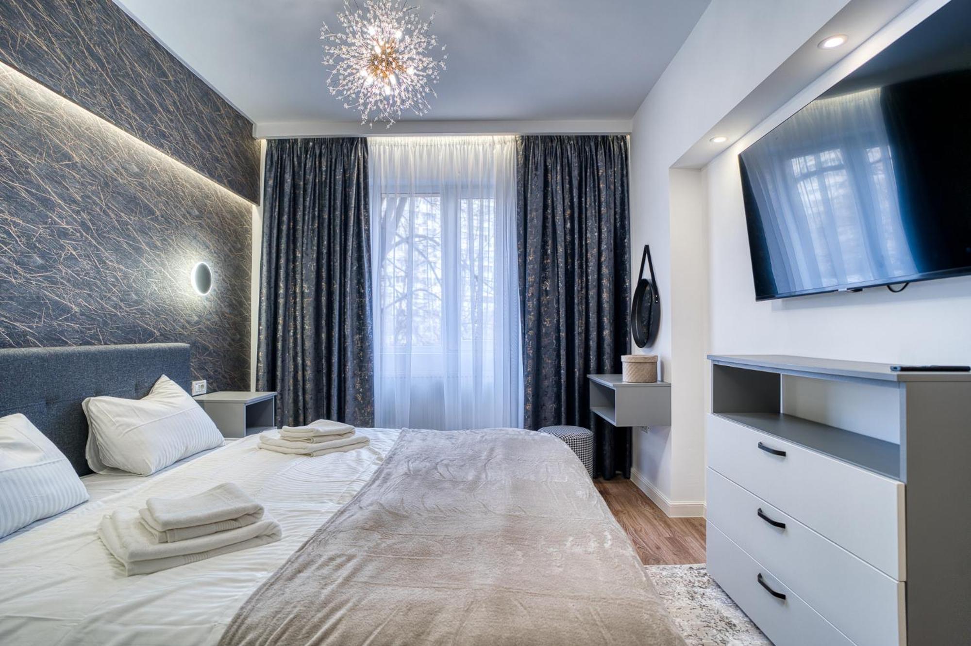 City Chic Retreat: Newly Renovated 1Br Apartment บูคาเรสต์ ภายนอก รูปภาพ